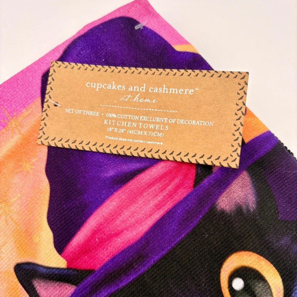 Cupcakes and Cashmere Halloween Black Cat Witch Hat Kitchen Towels Set of 3 NEW